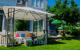 Guest House Simon Green