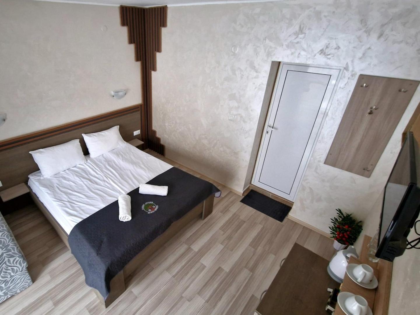 Guest House Simon Green Balcic Exterior foto
